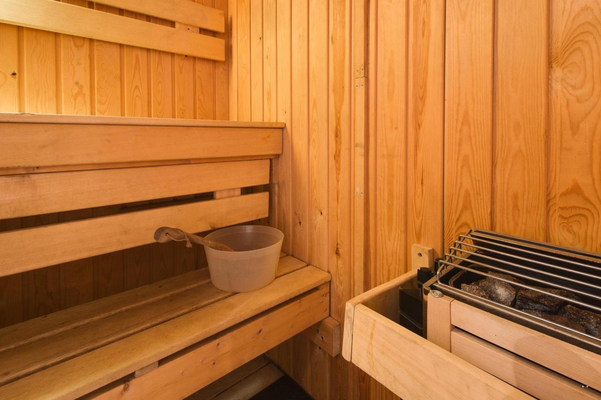 Le Petit Manoir Spa Et Vue Sur Riviere St Maurice Grandes Piles Zewnętrze zdjęcie